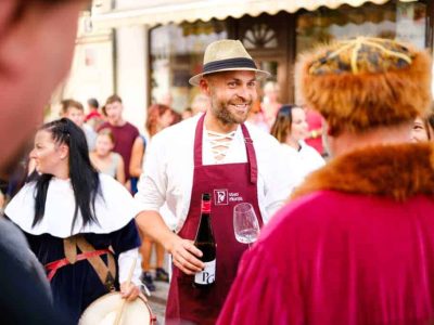 MÁZHAUZ - Znojemské historické vinobraní